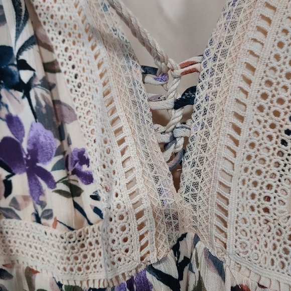 Torrid Ivory Floral Mini Gauze Lace-Up Skater Dress in Size 2 / 18-20 - Picture 5 of 16